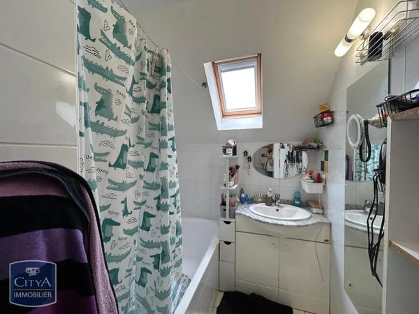 Appartement à louer 2 pièces 59.93m² Beaune (21200)