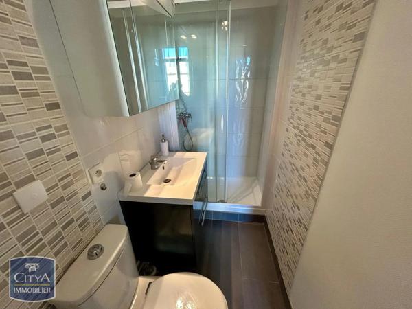 Appartement à louer 1 pièce 18.5m²