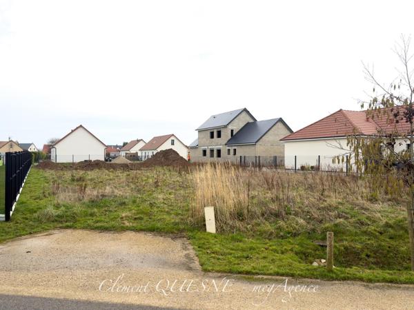 Terrain à TOURVILLE-SUR-ARQUES, 76550 - 506m²