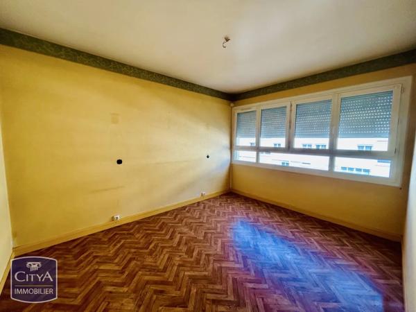Appartement à vendre 3 pièces 75m² Châteauroux (36000)