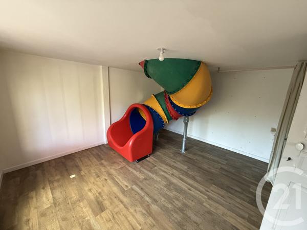 Maison à vendre  6 pièces - 169,40 m2 LA SUZE SUR SARTHE - 72