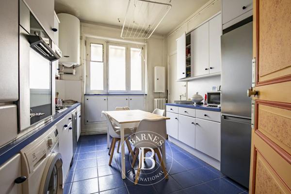Paris 15ème, Appartement 3 Chambres -  136 m² à vendre