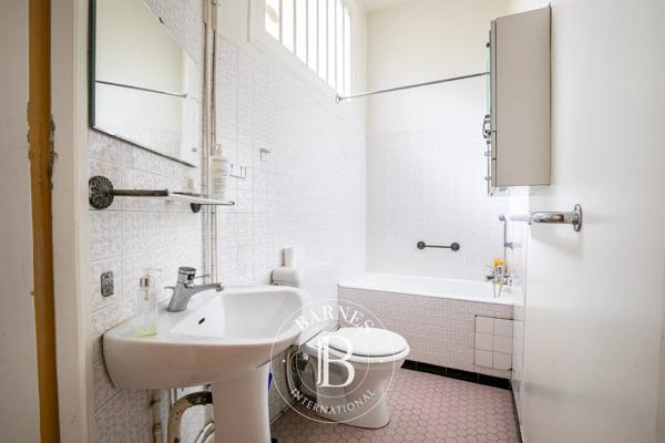 Paris 15ème, Appartement 3 Chambres -  136 m² à vendre