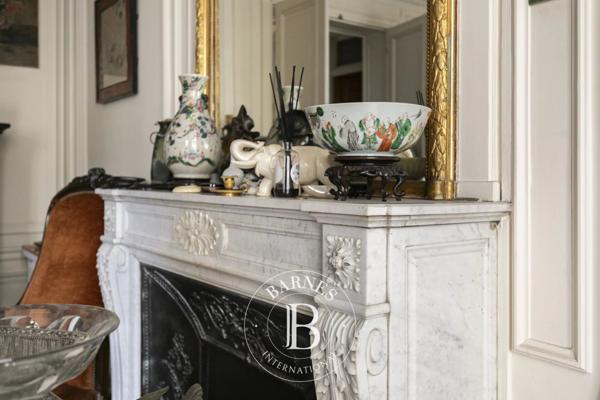 Paris 15ème, Appartement 3 Chambres -  136 m² à vendre