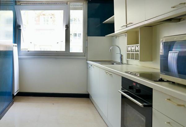 3 CHAMBRES / HYPERCENTRE / BALCON , Lille