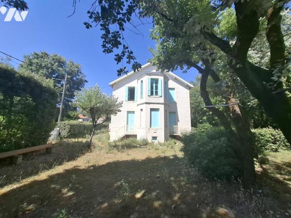 Apt T3 vue MER- à SAINT GEORGES DE DIDONNE - à 70m à pied de la MER - avec cave et chambre de bonne 