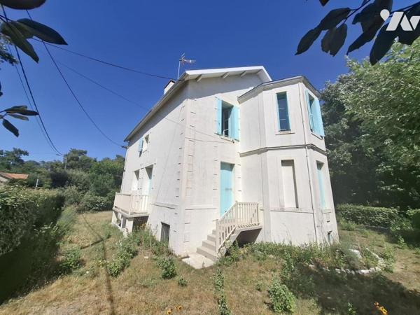 Apt T3 vue MER- à SAINT GEORGES DE DIDONNE - à 70m à pied de la MER - avec cave et chambre de bonne 