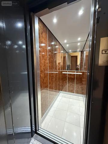 Achat - Appartement Reims 51100 3 pièces 76 m 2 797 m 2
