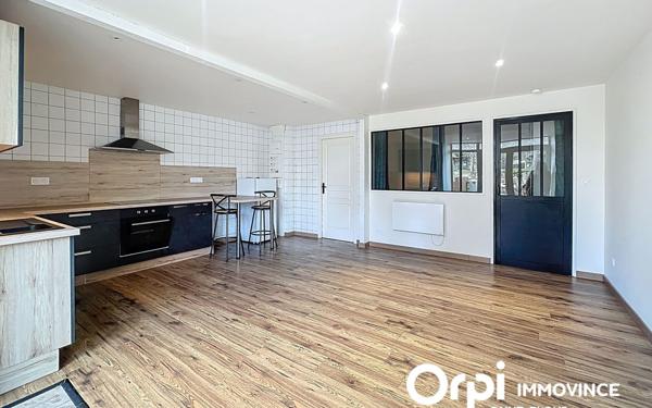 Appartement à vendre    2 pièces • 43 m2 Ruynes-en-Margeride