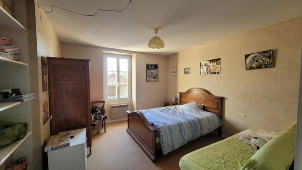 Proche Mauzé sur Le Mignon - Axe 4 voies La Rochelle / Niort