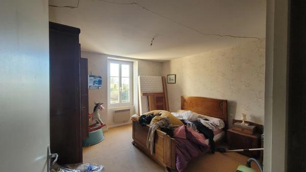 Proche Mauzé sur Le Mignon - Axe 4 voies La Rochelle / Niort