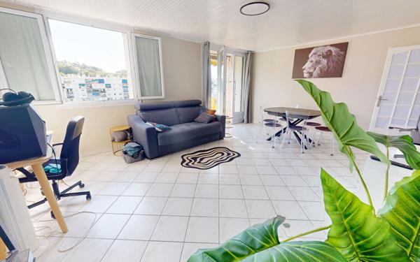 Appartement à vendre    4 pièces • 73,87 m2 Nice