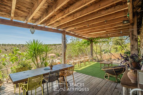 L’invincible: Ancien presbytère niché sur les hauteurs de la forteresse