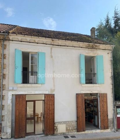 Ancienne Maison de Famille au Cœur d'un Village Historique (Gers - 32)