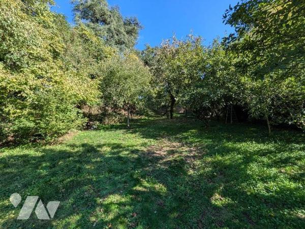 GUIPRY-MESSAC -  A proximité du centre et de la gare SNCF - Terrain à bâtir hors lotissement de...