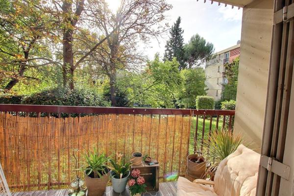 Aix-en-Provence (13100) T3 de 68m2 au calme, parking