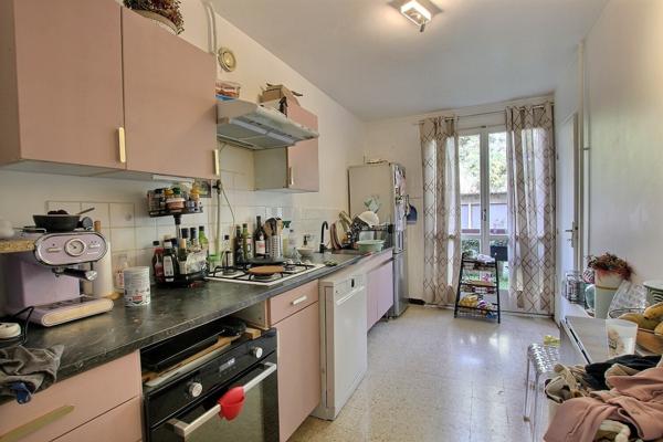 Aix-en-Provence (13100) T3 de 68m2 au calme, parking