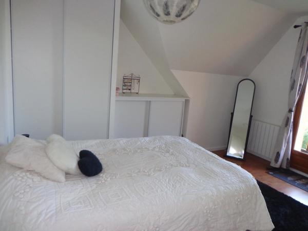 Maison familiale 3 chambres avec jardin de 537 m²