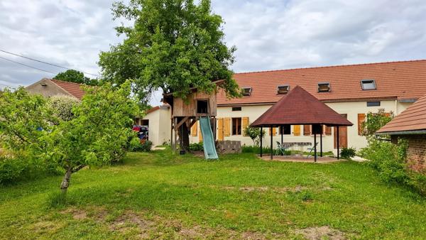 🏡 EXCLUSIVITÉ — Maison de caractère rénovée avec dépendances — Espinasse-Vozelle (03)