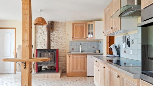 🏡 EXCLUSIVITÉ — Maison de caractère rénovée avec dépendances — Espinasse-Vozelle (03)