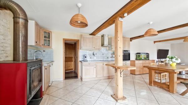🏡 EXCLUSIVITÉ — Maison de caractère rénovée avec dépendances — Espinasse-Vozelle (03)