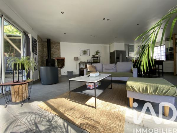 Maison à vendre 5 pièces 105 m² Saint-Fargeau-Ponthierry