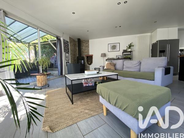 Maison à vendre 5 pièces 105 m² Saint-Fargeau-Ponthierry