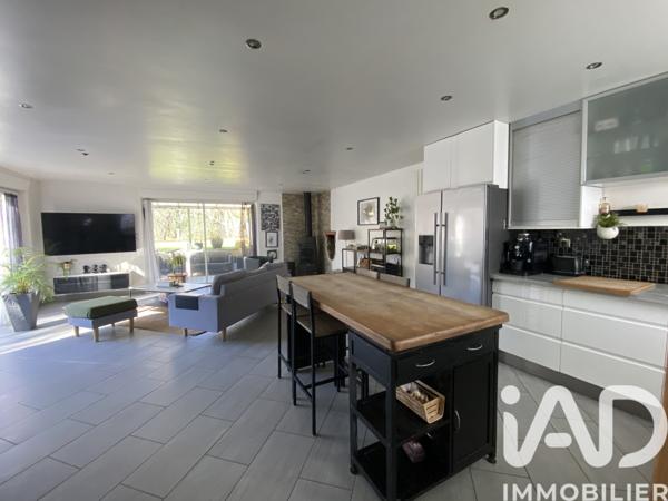 Maison à vendre 5 pièces 105 m² Saint-Fargeau-Ponthierry