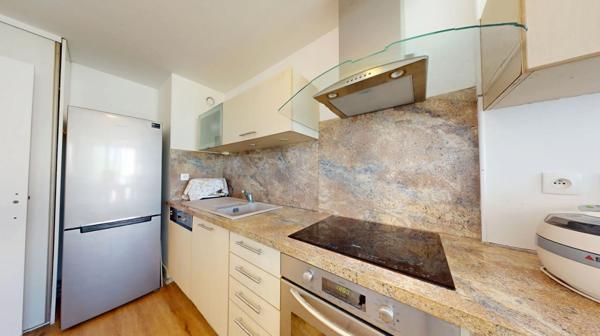 Appartement Roissy En Brie 5 pièce(s) 101 m2