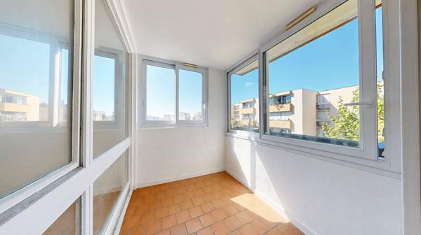 Appartement Roissy En Brie 5 pièce(s) 101 m2