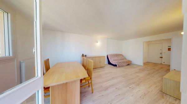 Appartement Roissy En Brie 5 pièce(s) 101 m2