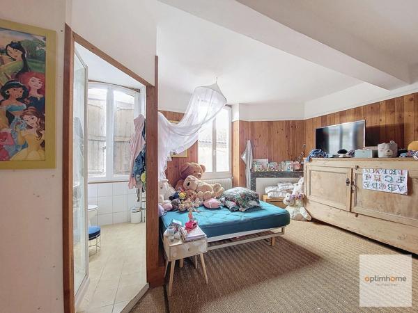 Maison à vendre 8 pièces MEZIN (47)