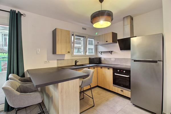 Appartement T2 rénové avec garage - Proche place Carnot et gare