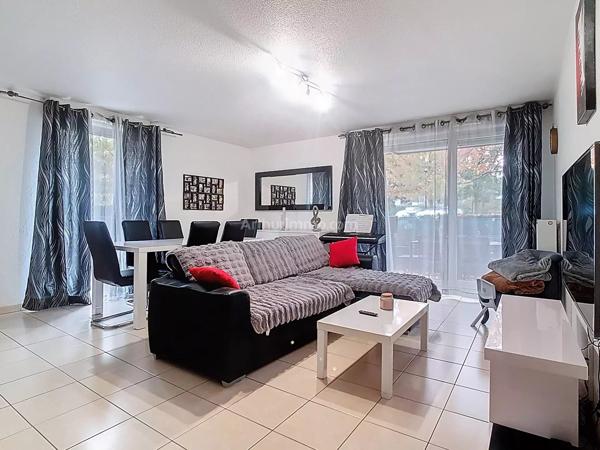 Vente                                                      Appartement
                        
                     3 pièces                      64 m2                     à Colmar