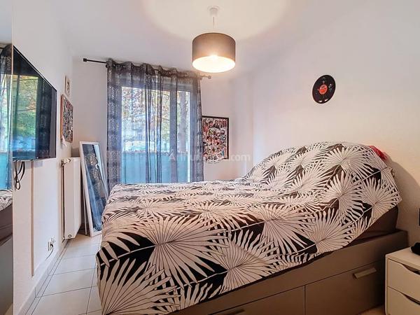 Vente                                                      Appartement
                        
                     3 pièces                      64 m2                     à Colmar