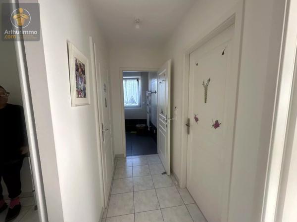Vente                                                      Appartement
                        
                     4 pièces                      81 m2                     à Metz