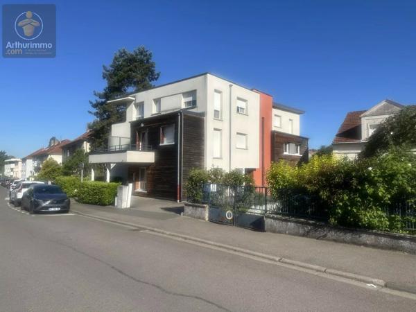 Vente                                                      Appartement
                        
                     4 pièces                      81 m2                     à Metz