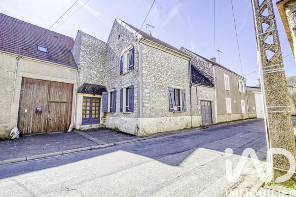 Maison à vendre 4 pièces 105 m² Boësses