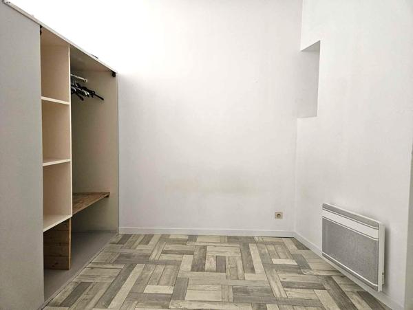 Sainte-Livrade-sur-Lot (47110) EXCLUSIVITÉ SAINTE LIVRADE SUR LOT (47) - IMMEUBLE MIXTE - 1 LOCAL COMMERCIAL - 2 APPARTEMENTS - CENTRE VILLE