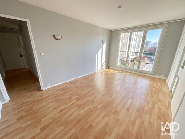 Location appartement 3 pièces 59 m² Chatou