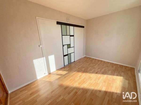 Location appartement 3 pièces 59 m² Chatou