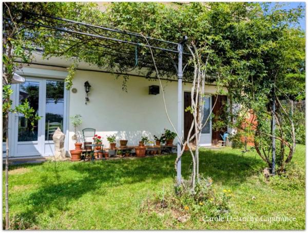 Maison à vendre 3 chambres, potentiel 4, jardin, vue Pyrénées à Viella (32)