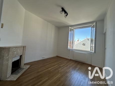 Location appartement 3 pièces 52 m² Montluçon