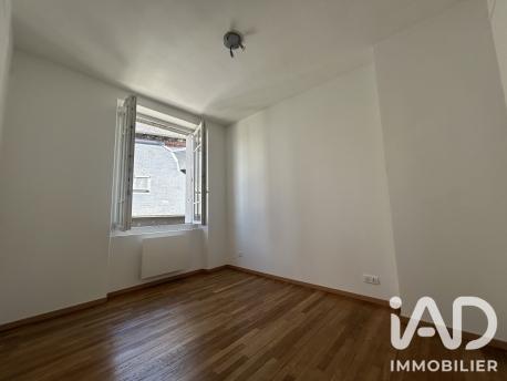 Location appartement 3 pièces 52 m² Montluçon