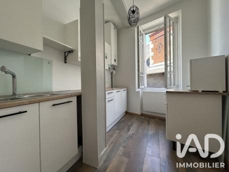 Location appartement 3 pièces 52 m² Montluçon