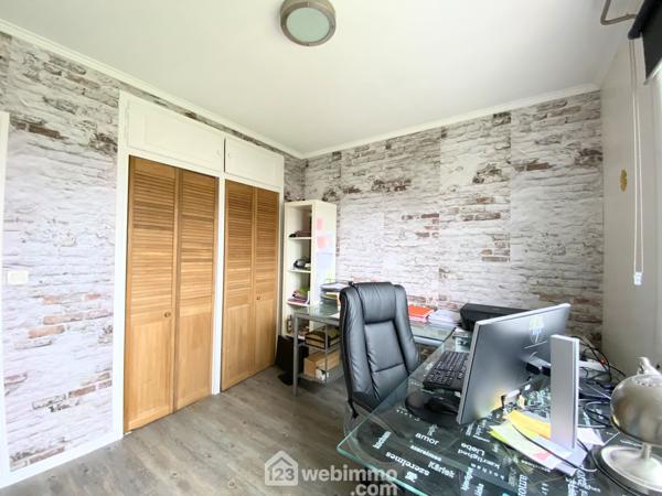 Maison 156 m² à Lesneven 29260