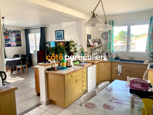 Vente Maison90 m² - 4 Pièces - LES SABLES D OLONNE (85100)