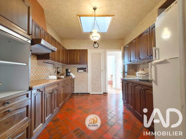 Maison à vendre 6 pièces 190 m² Châteaugay