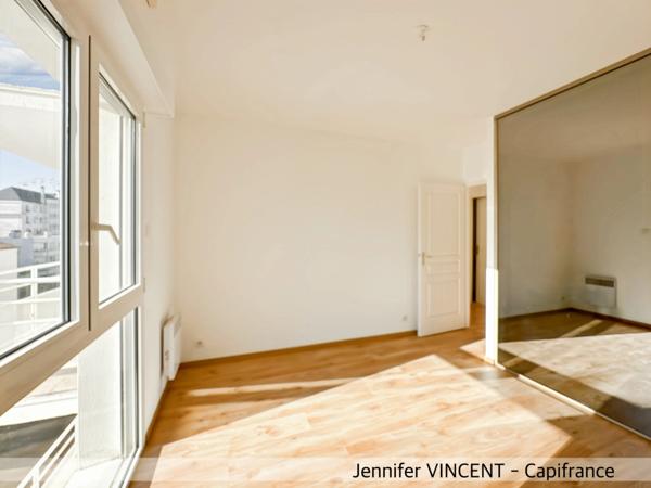 Appartement à vendre, Centre-Ville de La Rochelle,duplex, 4 pièces avec terrasse de 15m2 et garage