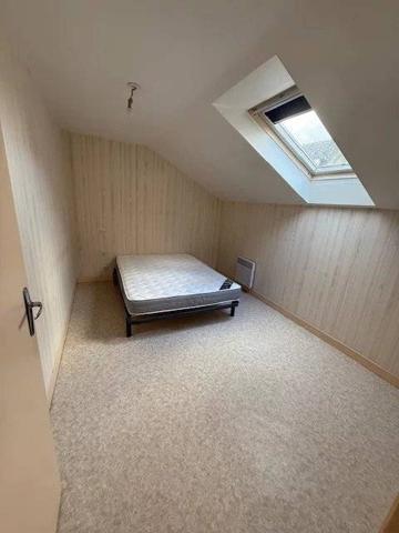 IMMEUBLE 230 M 2 ENVIRON TROIS LOGEMENTS BEGARD